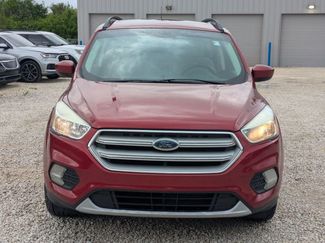 Used 2018 Ford Escape SE w/ SE Sync 3 Package FWD video 2