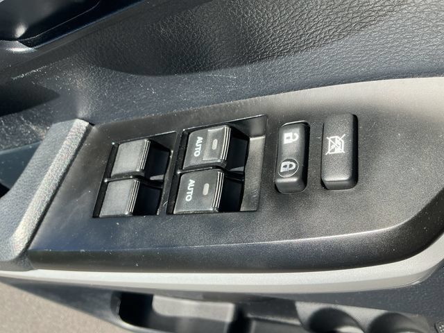 Used 2018 Toyota Tundra Limited w/ Limited Premium Package AWD/4WD image 28