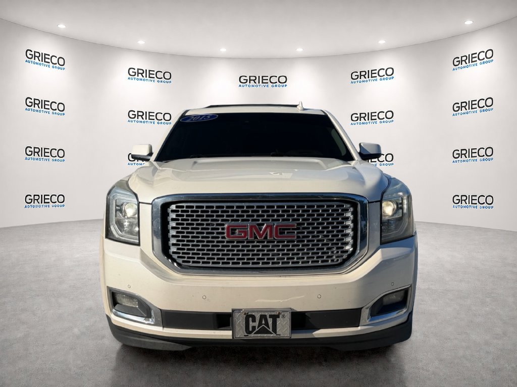 Used 2015 GMC Yukon XL Denali w/ Premium Package AWD/4WD image 2