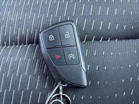 Used 2025 Chevrolet Equinox LT FWD image 20