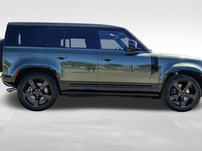 New 2026 Land Rover Defender 110 X-Dynamic SE