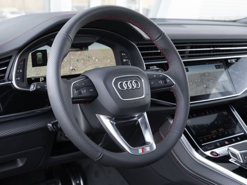 New 2026 Audi SQ8 Prestige image 11