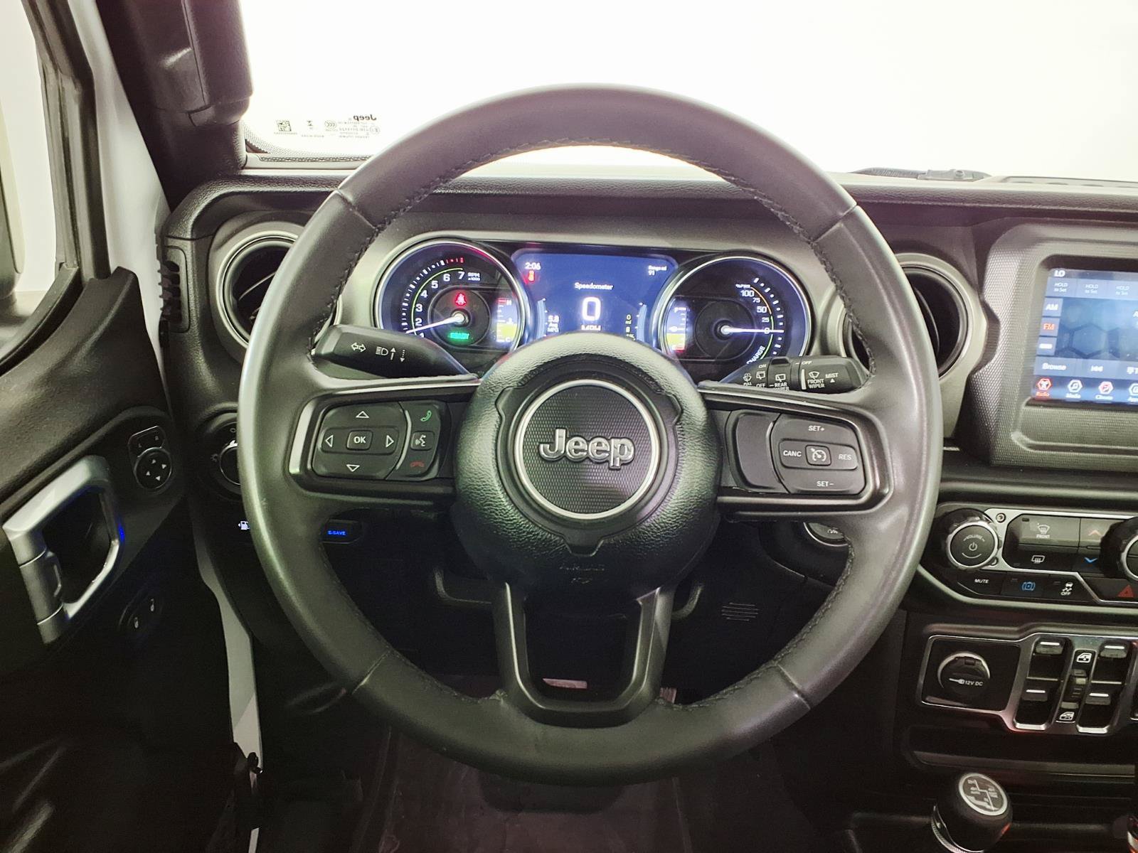 Used 2023 Jeep Wrangler Unlimited AWD/4WD image 15