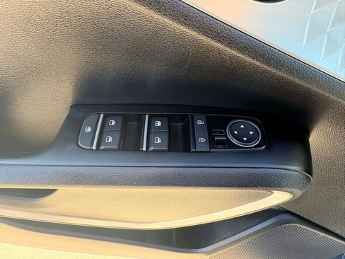 Used 2023 Kia Soul LX w/ Option Group 015 image 13