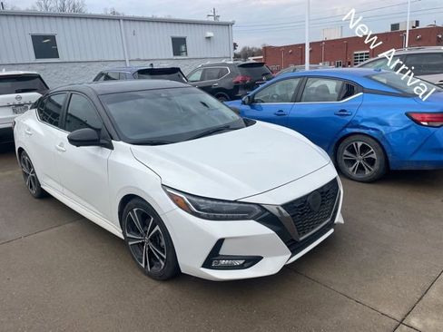 Used 2023 Nissan Sentra SR w/ SR Premium Package image 1