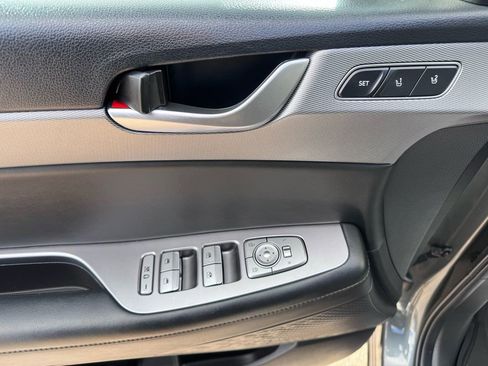 Used 2022 Hyundai Palisade SEL w/ Premium Package image 10