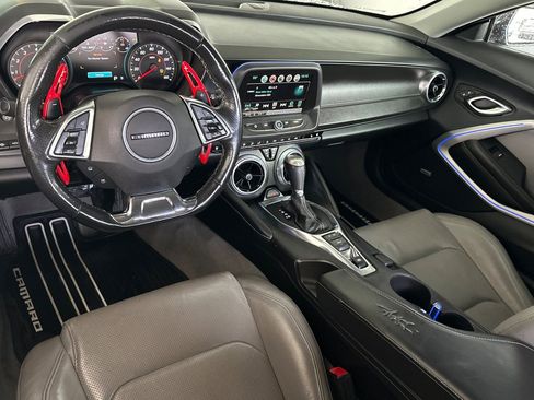 Used 2017 Chevrolet Camaro LT image 15