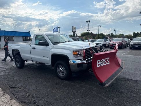 Used 2016 GMC Sierra 2500 4x4 Regular Cab w/ Sierra Convenience Package image 6