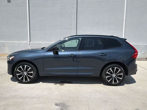 Used 2024 Volvo XC60 B5 Ultimate w/ Protection Package Premier AWD/4WD image 2