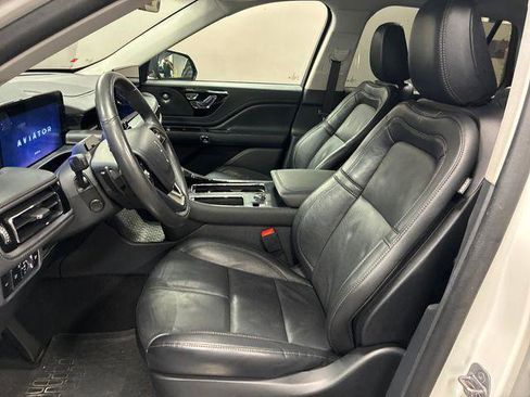 Used 2025 Lincoln Aviator Reserve w/ Jet Appearance Package RWD image 40