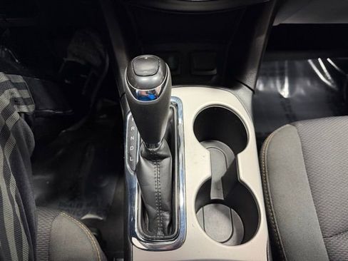 Used 2016 Chevrolet Cruze LS image 28