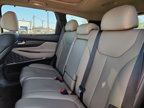Used 2023 Hyundai Santa Fe SEL Premium w/ Cargo Package image 5
