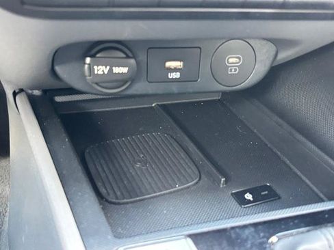 Used 2025 Hyundai Elantra Sport FWD image 23