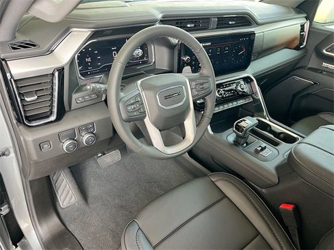 New 2025 GMC Sierra 1500 Denali w/ Technology Package image 6
