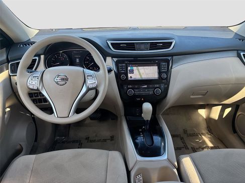 Used 2015 Nissan Rogue SV w/ SV Premium Package image 24