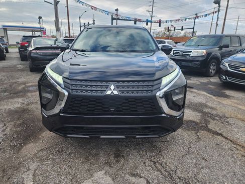Used 2022 Mitsubishi Eclipse Cross ES AWD/4WD image 2
