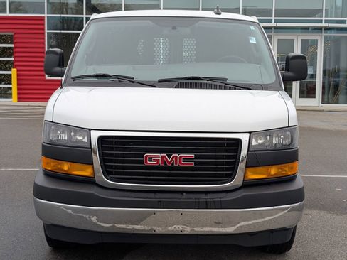 Used 2024 GMC Savana 2500 w/ Driver Convenience Package image 2