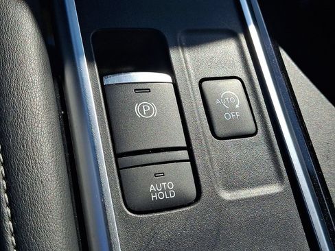 Certified 2024 Nissan Pathfinder SV AWD/4WD image 25