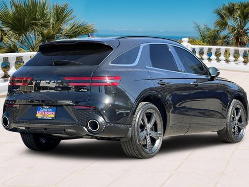 Used 2023 Genesis GV70 2.5T w/ Sport Prestige Package image 5