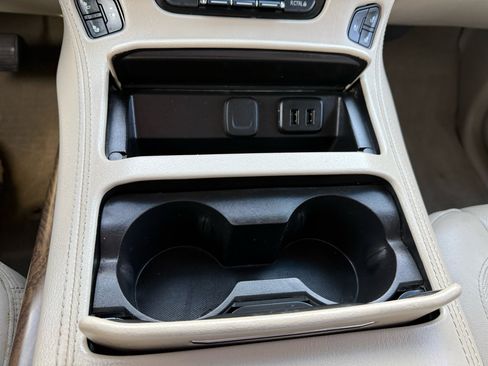 Used 2018 GMC Yukon XL Denali w/ Open Road Package image 36