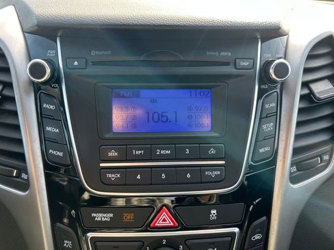 Used 2014 Hyundai Elantra GT image 13