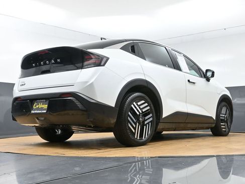 Used 2026 Nissan Leaf SV+ w/ Floor Mat Package (SV+) FWD image 53