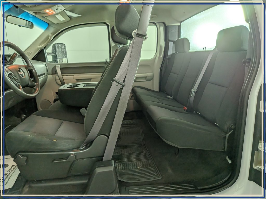 Used 2011 GMC Sierra 2500 W/T w/ Snow Plow Prep Package AWD/4WD image 29