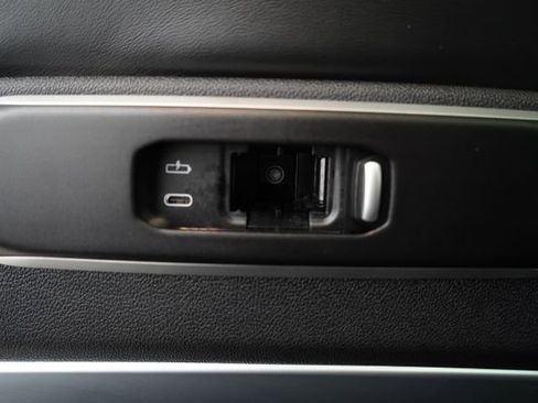 Used 2026 BMW X7 M60i image 93