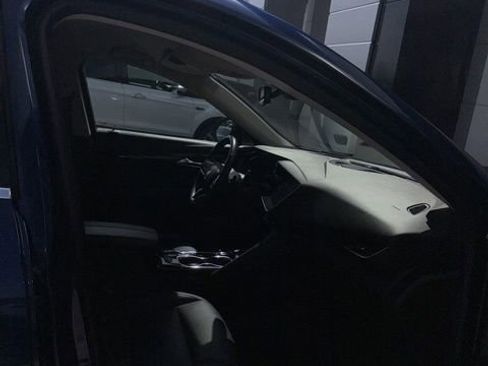 Used 2023 Buick Envision Essence image 7