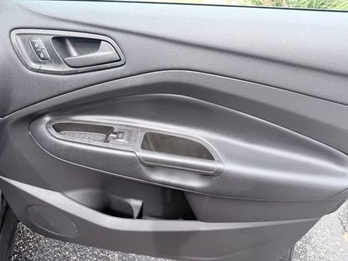 Used 2019 Ford Escape S FWD image 26