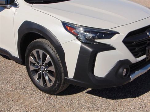 Used 2024 Subaru Outback Touring image 2