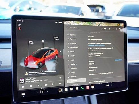 Used 2023 Tesla Model 3 Standard Range RWD image 28