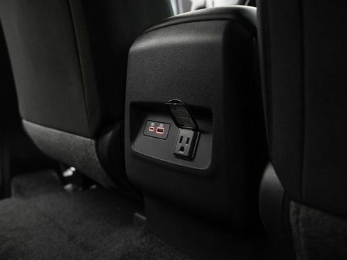 Used 2025 Nissan Frontier PRO-4X w/ Pro Convenience Package image 22