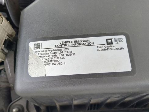 Used 2019 GMC Sierra 1500 2WD Regular Cab w/ Convenience Package image 32
