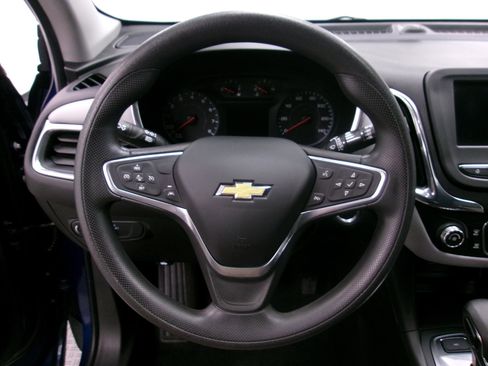 Certified 2023 Chevrolet Equinox LS AWD/4WD image 6