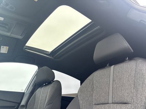 Used 2025 Honda Accord Sport image 35