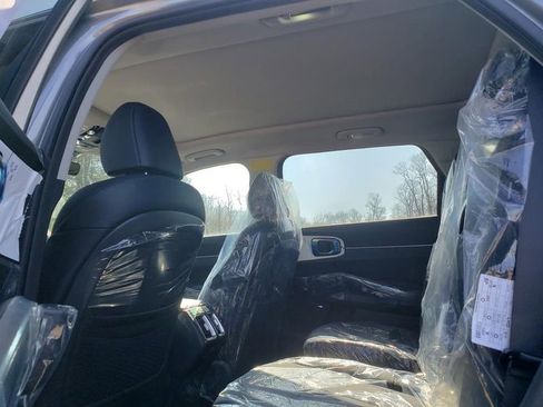 New 2026 Kia Sorento EX AWD/4WD image 7