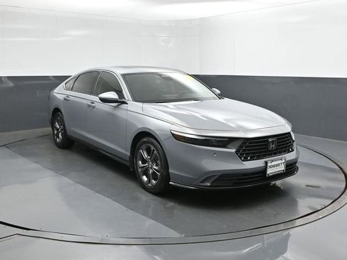 Certified 2024 Honda Accord EX-L image 17