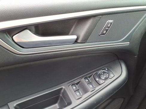 Certified 2024 Ford Edge SEL image 27