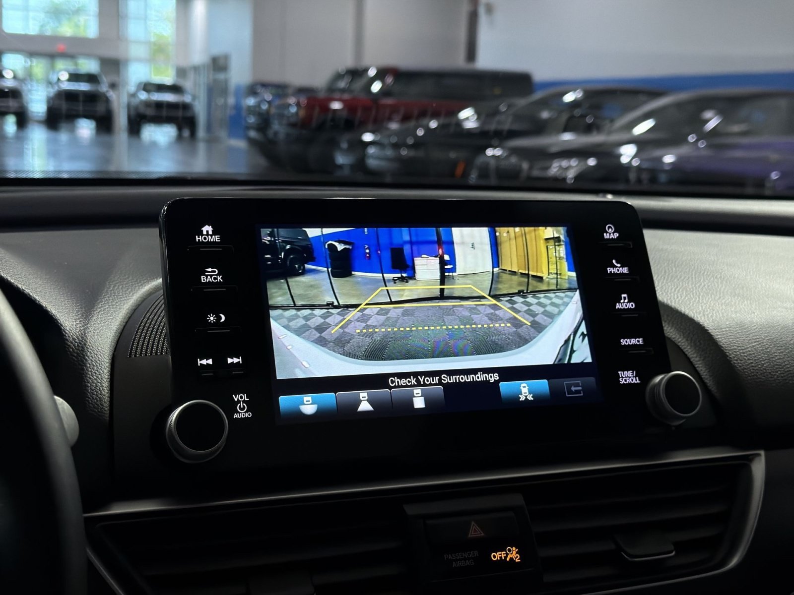 Used 2021 Honda Accord Touring image 31