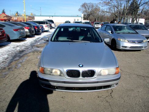 Used 1999 BMW 528i Sedan image 3