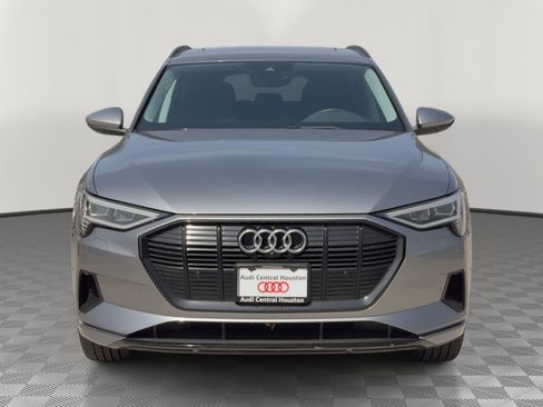 Used 2021 Audi e-tron Premium Plus w/ Premium Plus Package image 6