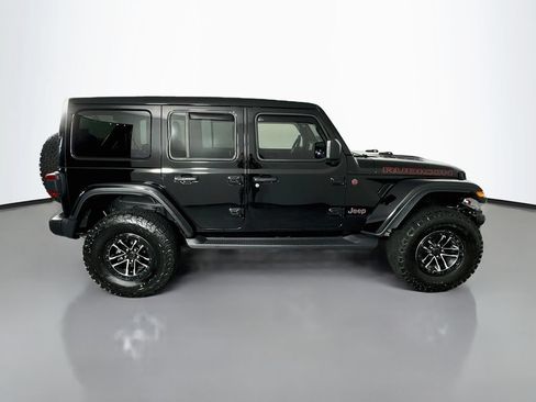Used 2025 Jeep Wrangler Unlimited Rubicon AWD/4WD image 8