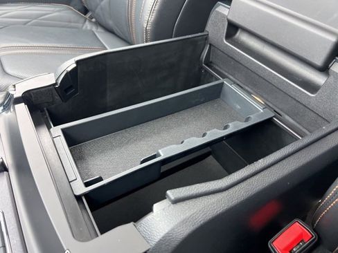 Certified 2022 Ford Expedition Platinum image 17