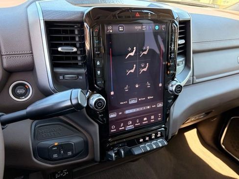 Certified 2026 RAM 2500 Laramie AWD/4WD image 21