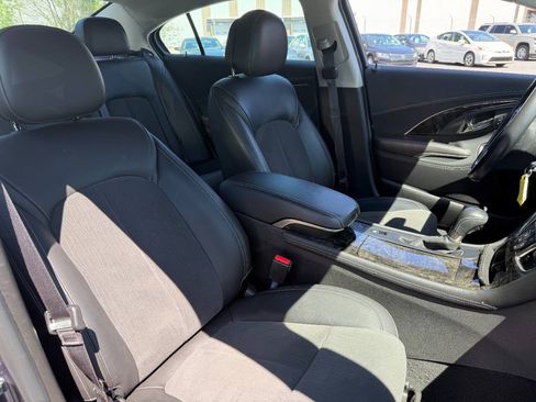 Used 2014 Buick LaCrosse FWD image 33