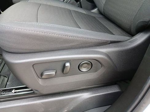 New 2026 GMC Sierra 1500 Elevation image 17