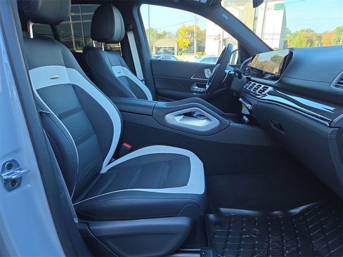 New 2026 Mercedes-Benz GLE 63 AMG S image 16