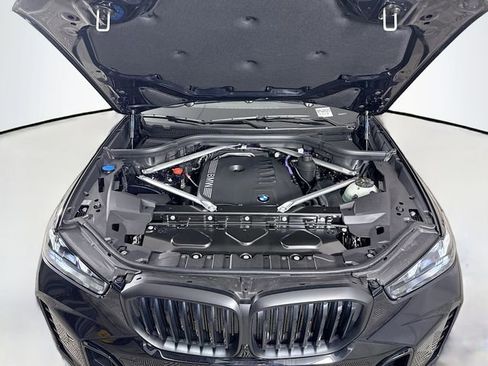 New 2026 BMW X5 xDrive40i w/ M Sport Package image 30