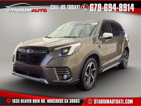 Used 2023 Subaru Forester Touring AWD/4WD image 1